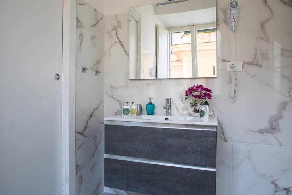 Intimate Jacuzzi Suite Trastevere Roma Exterior foto